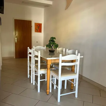 Aurelis Apartments Porec Exterior photo