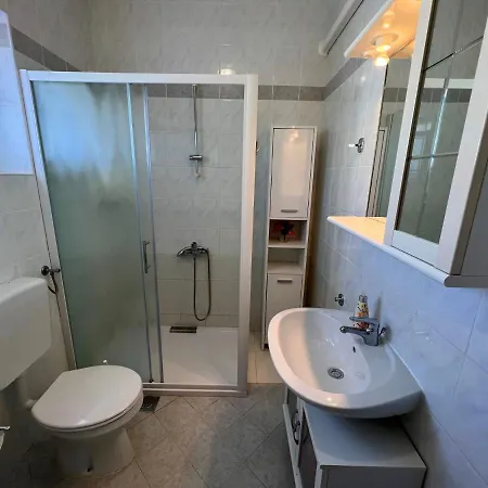 Aurelis Apartments Porec Exterior photo