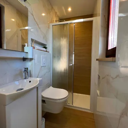 Aurelis Apartments Porec Exterior photo