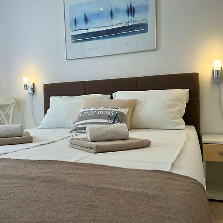 Aurelis Apartments Porec Room photo