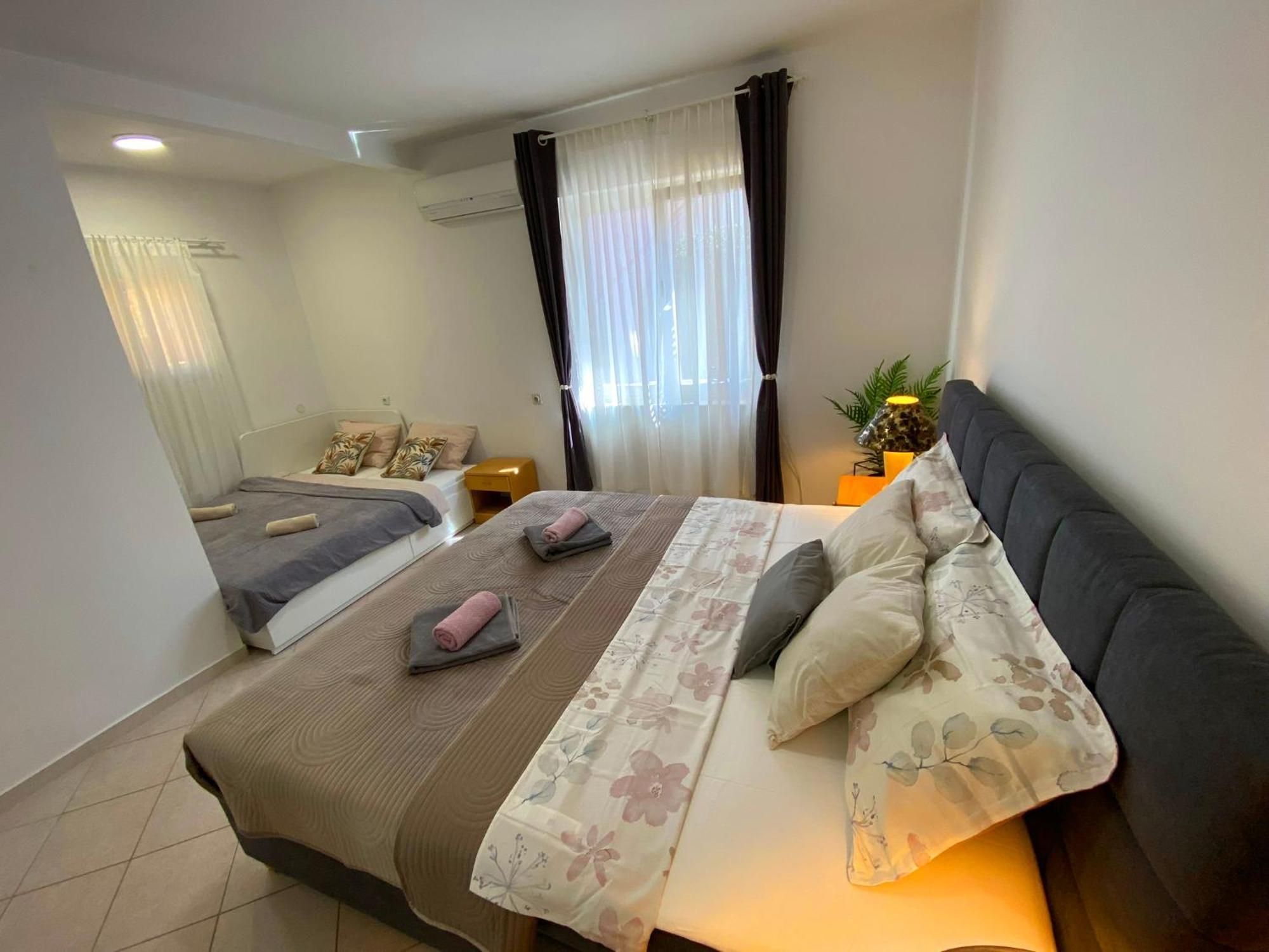 Aurelis Apartament